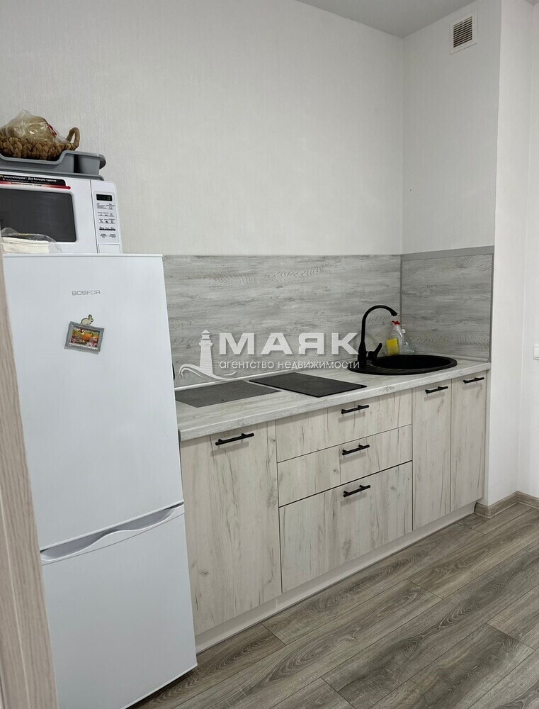 1-к. квартира 36 кв.м, 1/4