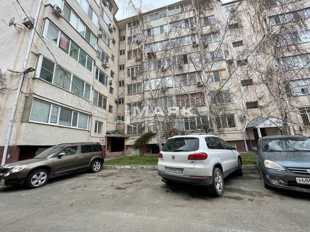 1-к. квартира 41.5 кв.м, 1/7