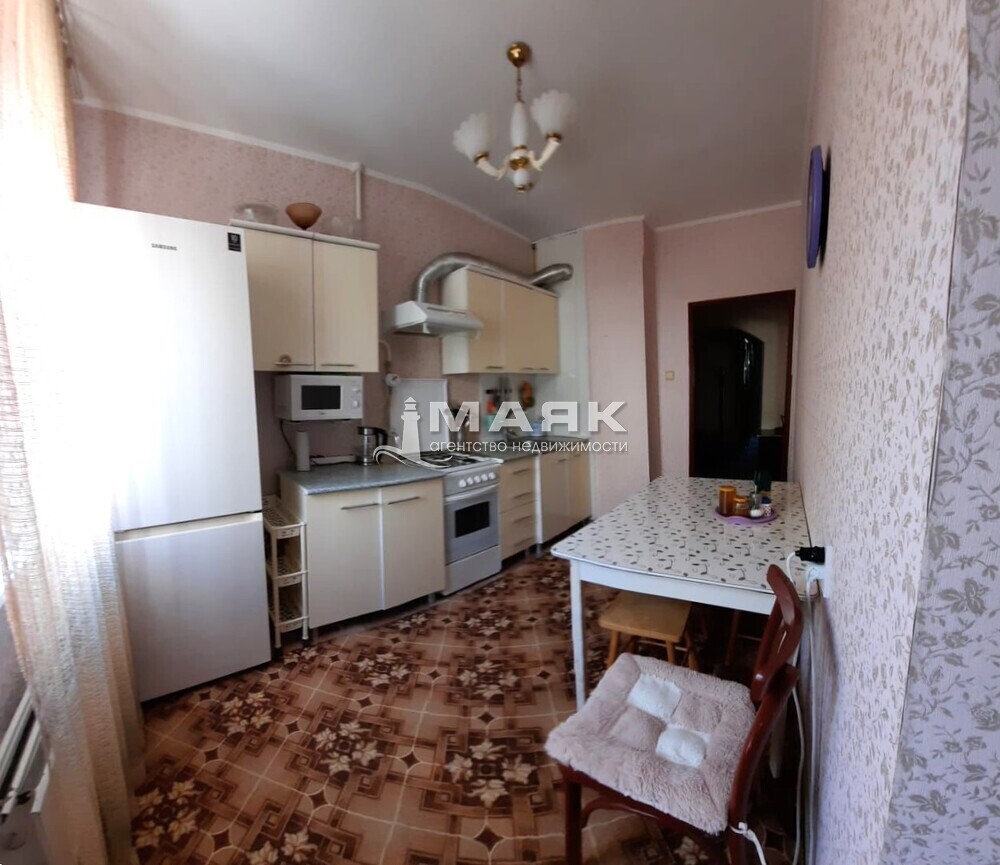 2-к. квартира 55.3 кв.м, 2/10