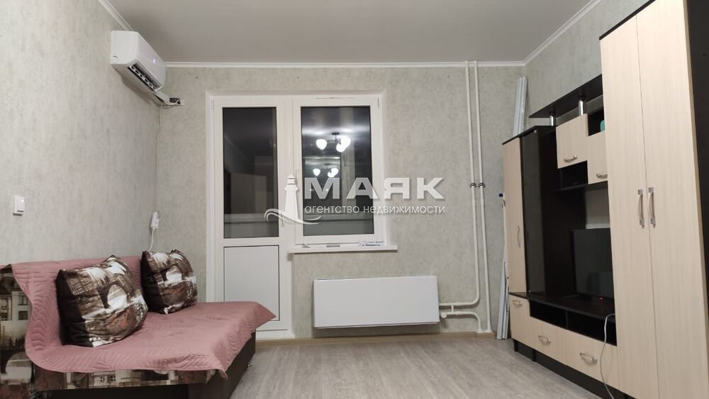 1-к. квартира 39.67 кв.м, 8/16