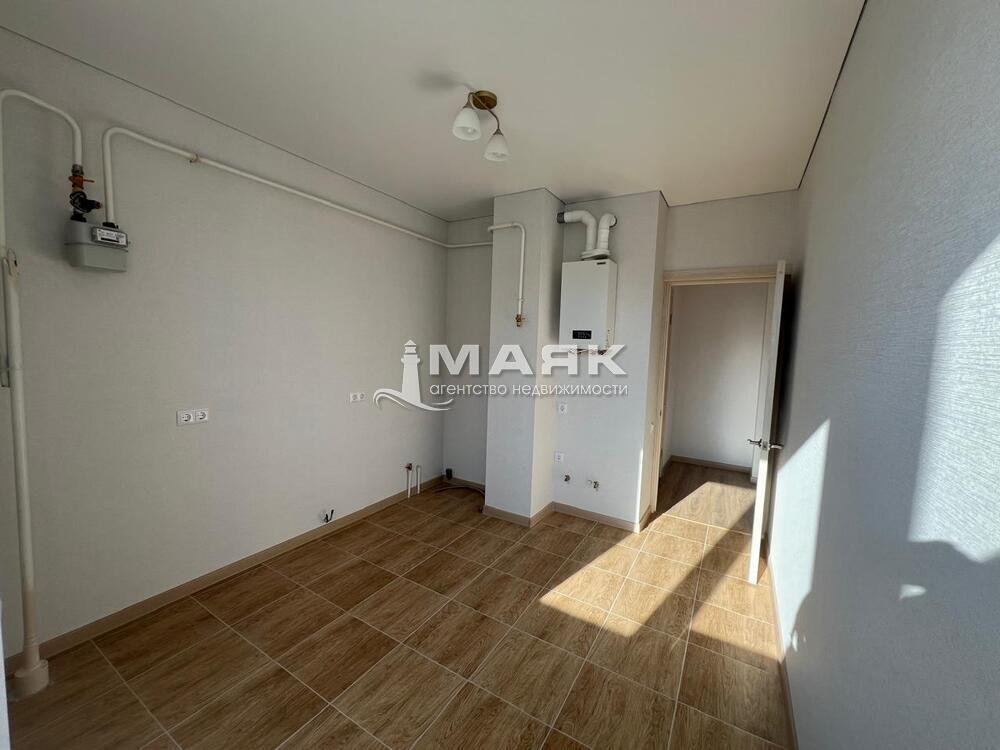 1-к. квартира 37 кв.м, 13/13