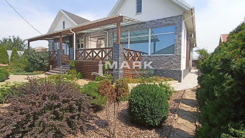 Дом 248 кв.м на участке 22 сот