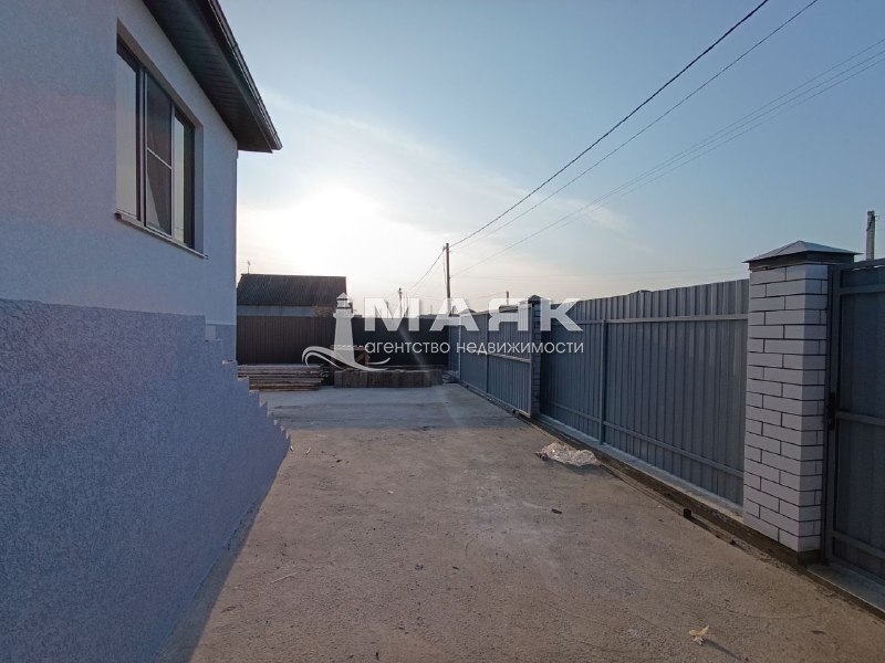 Дом 100 кв.м на участке 6.5 сот