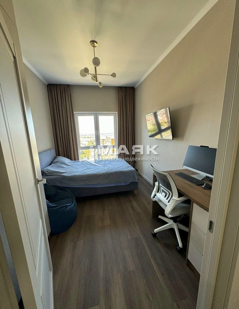2-к. квартира 61 кв.м, 6/15