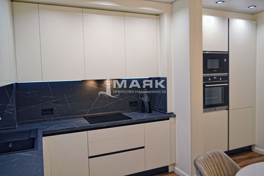 2-к. квартира 56.9 кв.м, 4/9