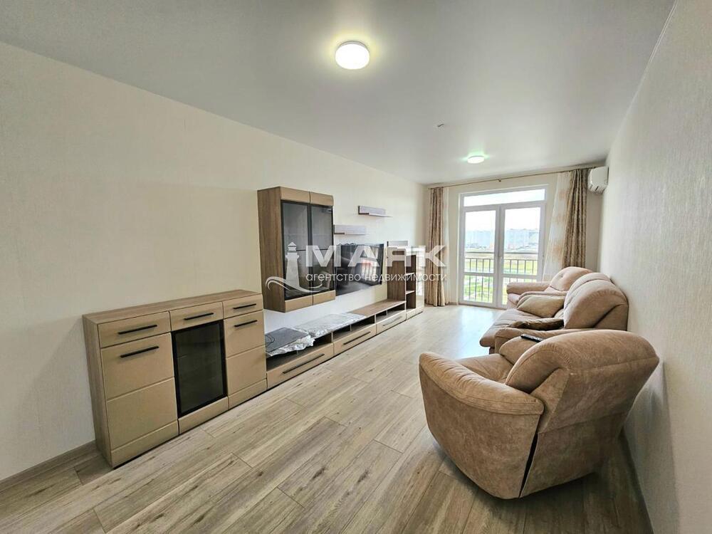 3-к. квартира 87.73 кв.м, 8/18