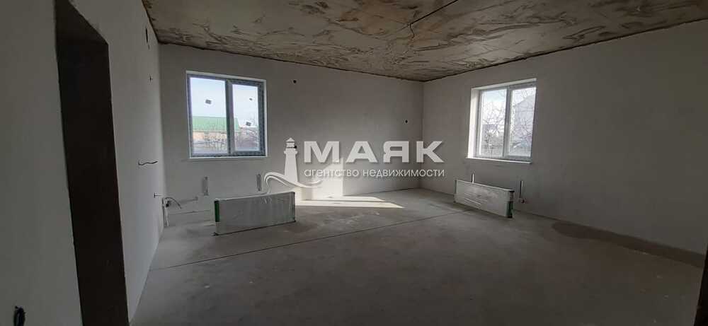 Дом 485.4 кв.м на участке 9.5 сот