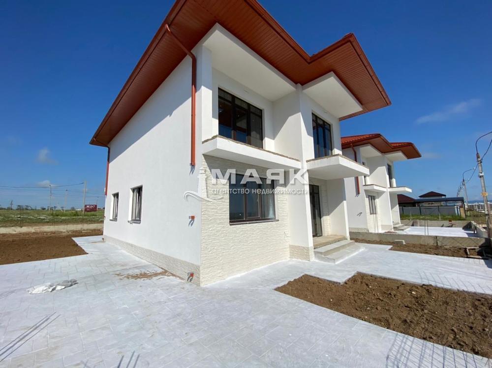 Дом 177.1 кв.м на участке 4.9 сот