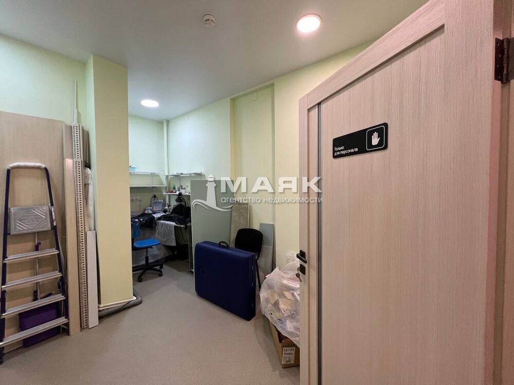 Офисное помещение 73.2 кв.м