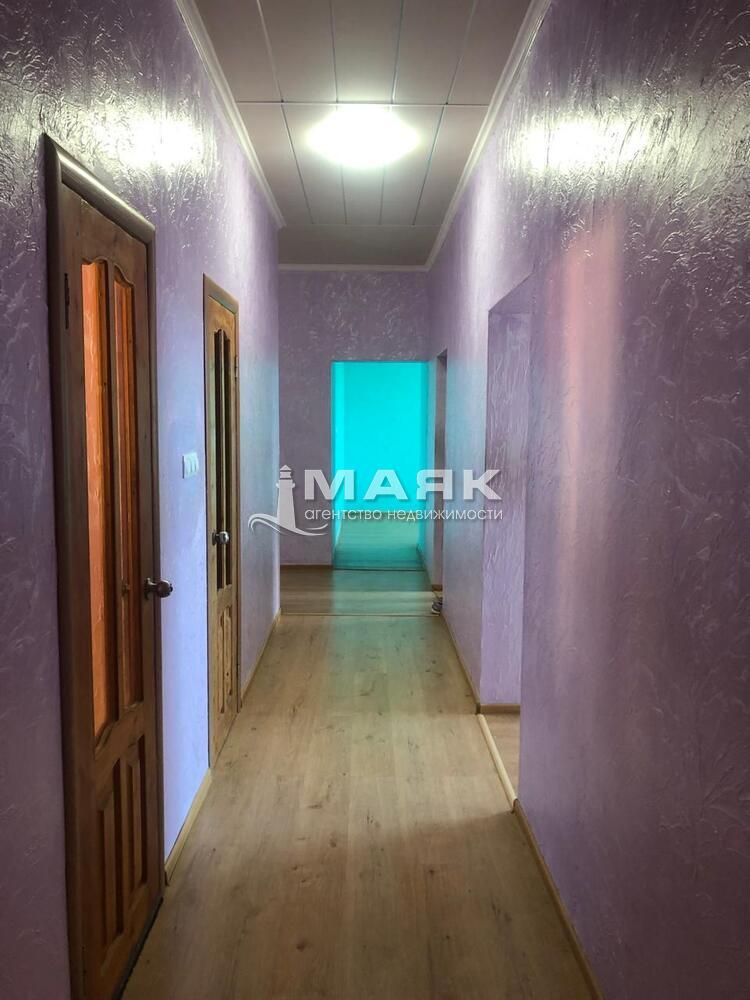 Дом 206 кв.м на участке 17 сот