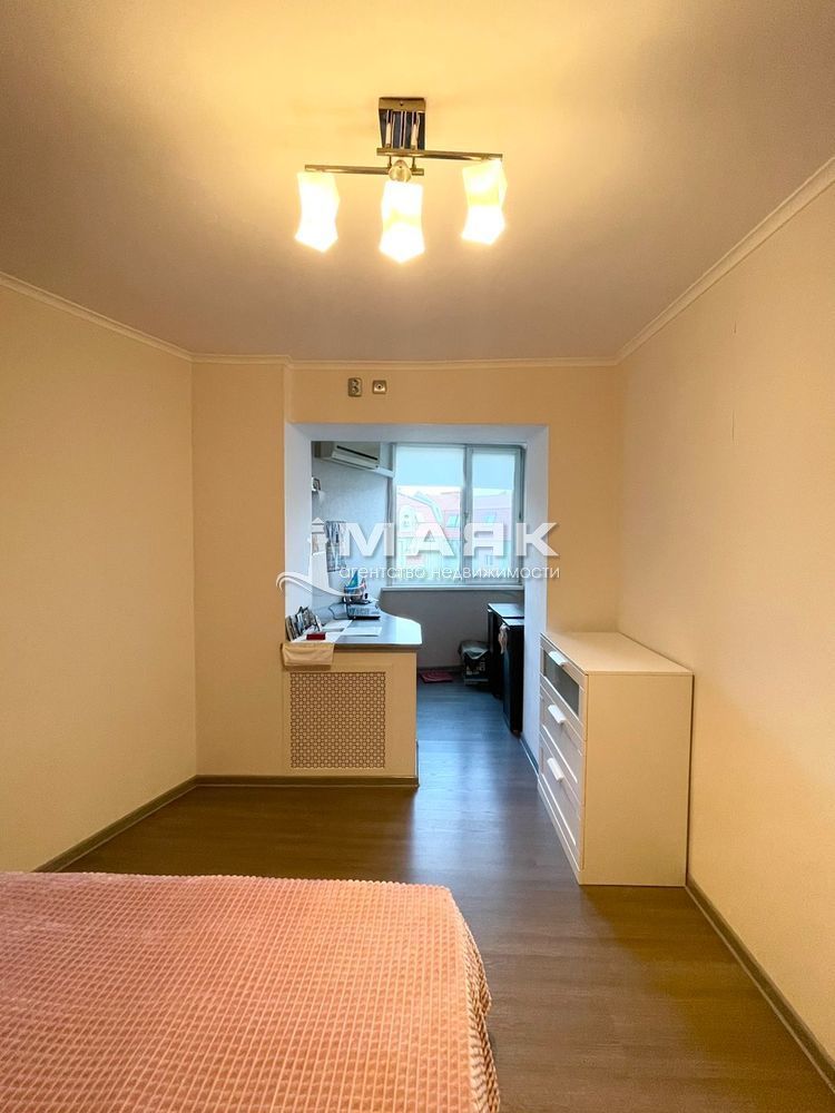 3-к. квартира 110.7 кв.м, 6/8