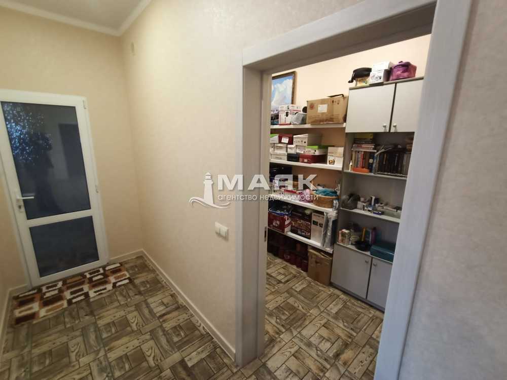 Дом 171 кв.м на участке 6.3 сот