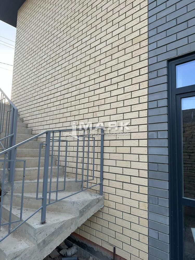 Дом 142.9 кв.м на участке 4.3 сот