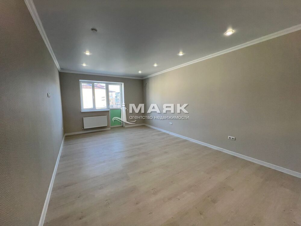 1-к. квартира 56.5 кв.м, 3/3