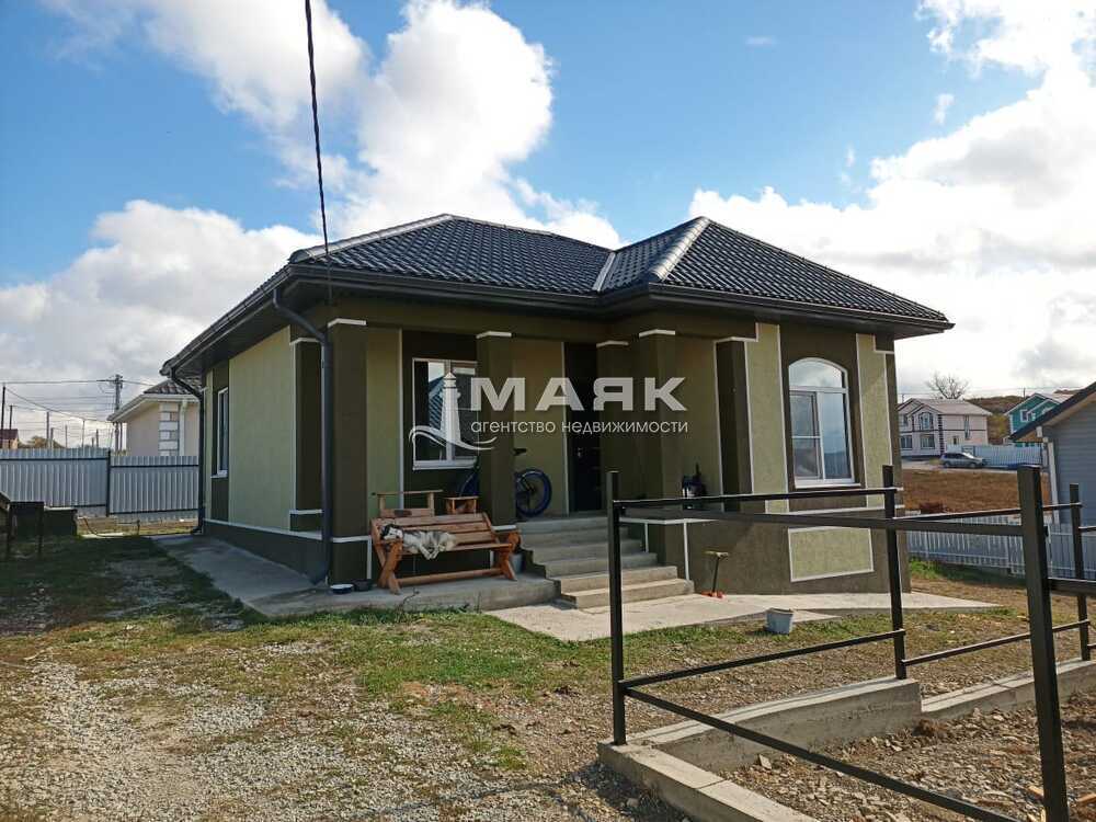 Дом 70.5 кв.м на участке 5.2 сот