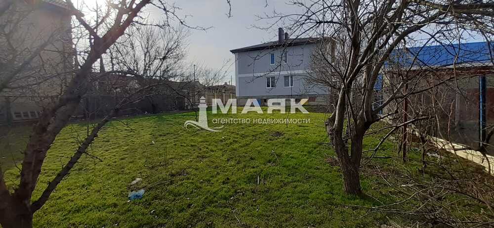 Дом 485.4 кв.м на участке 9.5 сот