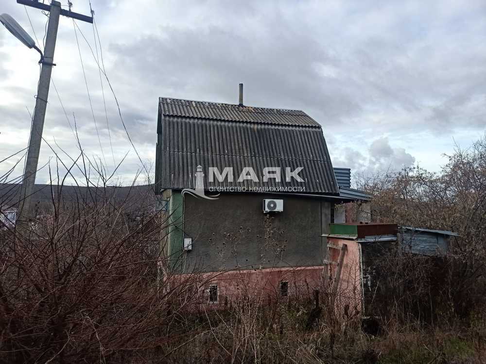 Дом 84 кв.м на участке 8 сот