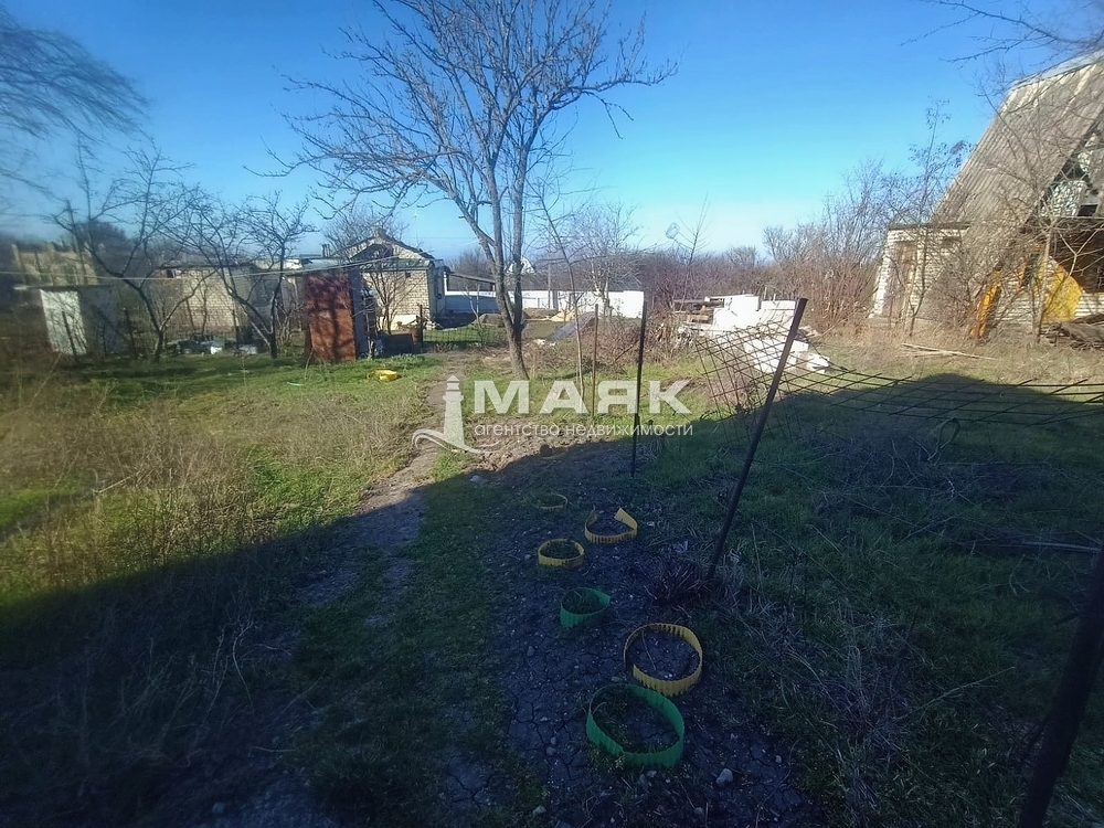 Дом 45 кв.м на участке 5 сот