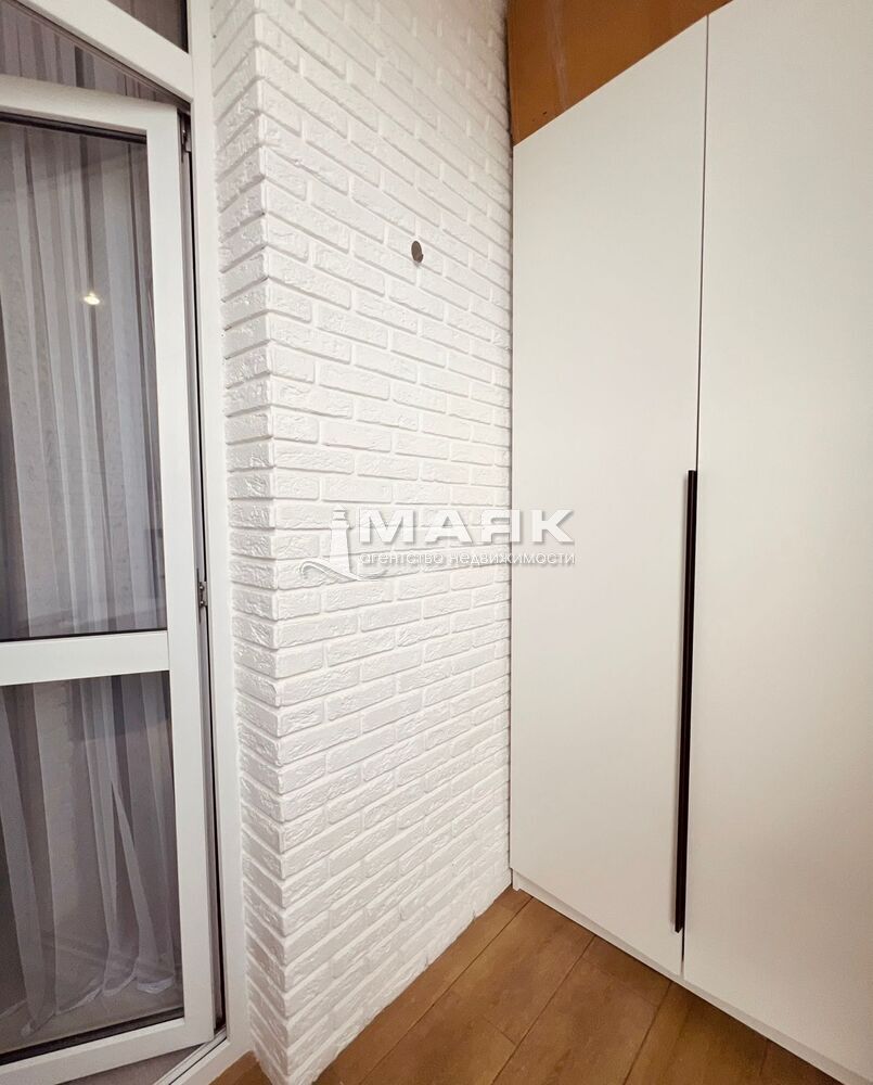 1-к. квартира 45 кв.м, 9/14