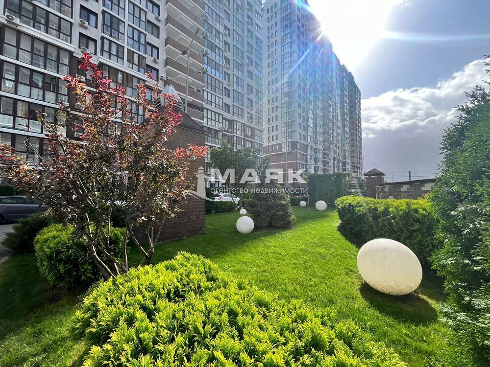 2-к. квартира 58.7 кв.м, 14/20