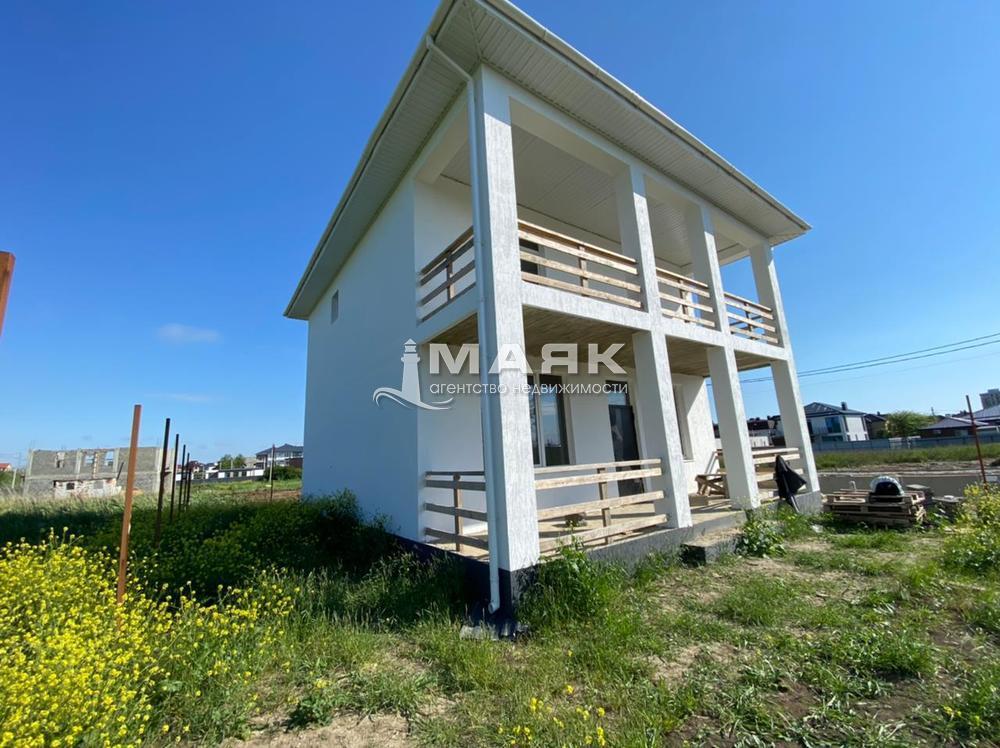 Дом 167 кв.м на участке 3 сот