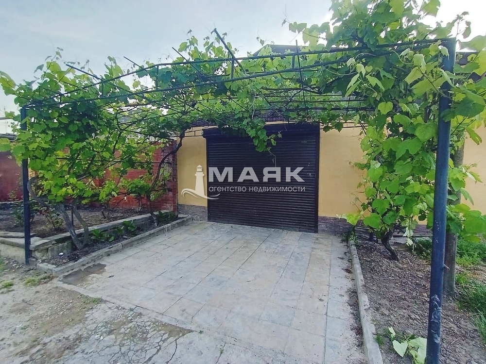 Дом 150 кв.м на участке 8 сот