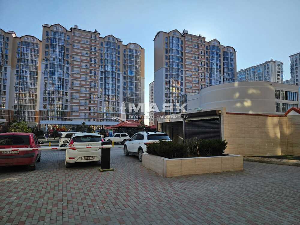 2-к. квартира 63.5 кв.м, 3/16