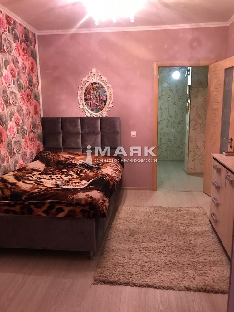 3-к. квартира 67 кв.м, 3/5