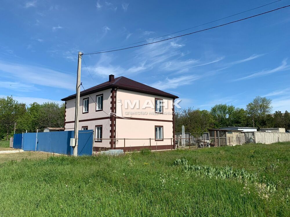 Дом 142.6 кв.м на участке 6 сот