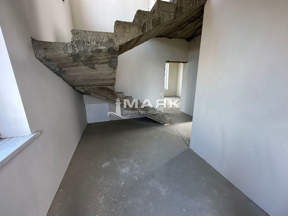 Дом 120 кв.м на участке 3.5 сот