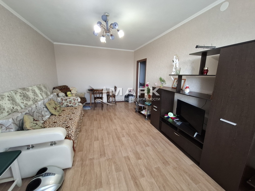 2-к. квартира 52.7 кв.м, 8/9