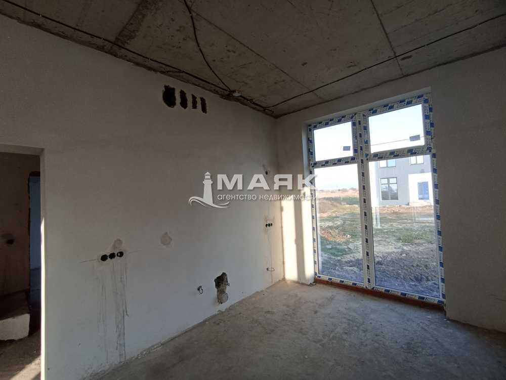 Дом 192 кв.м на участке 4.7 сот