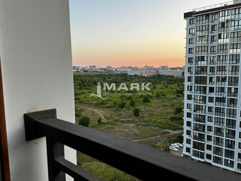 2-к. квартира 53 кв.м, 14/16