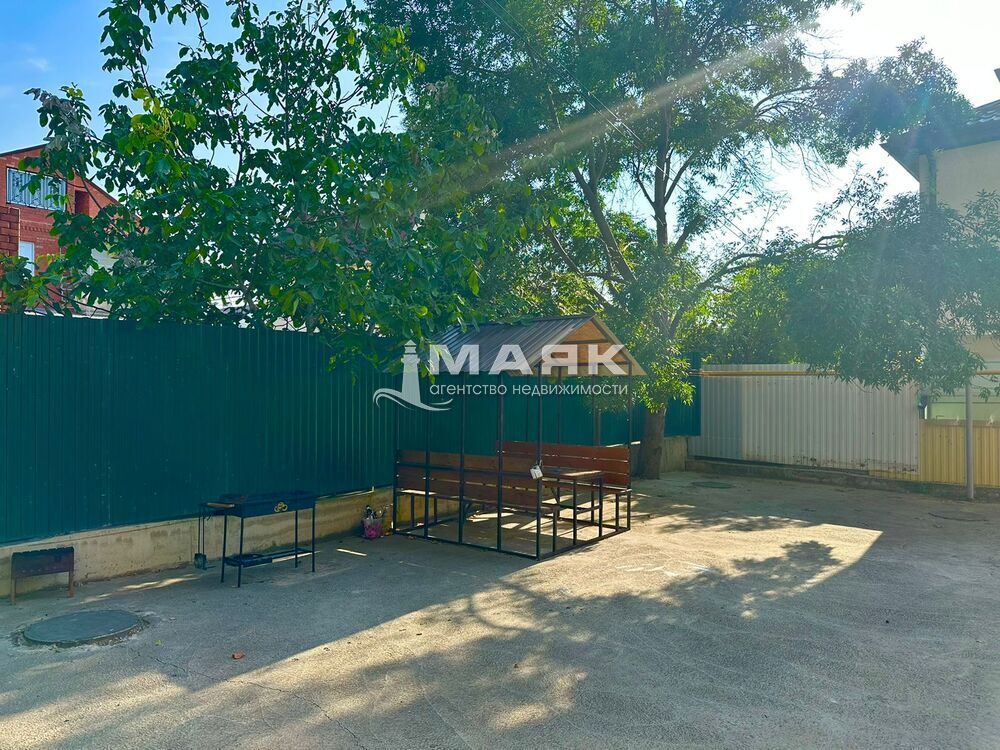 2-к. квартира 75 кв.м, 2/3