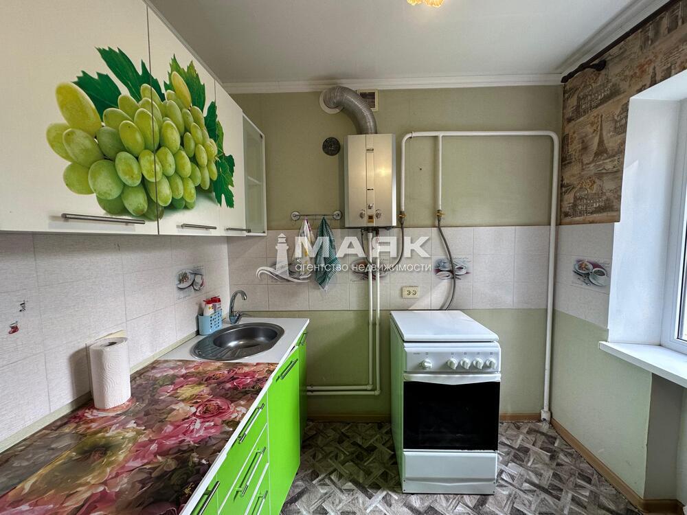 3-к. квартира 43.7 кв.м, 2/2