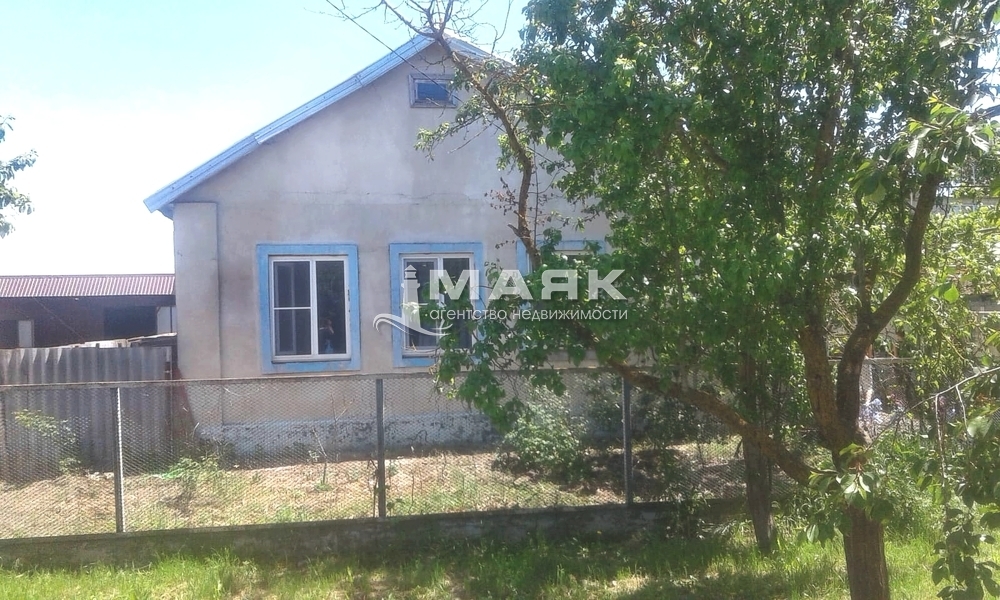 Дом 60 кв.м на участке 15 сот