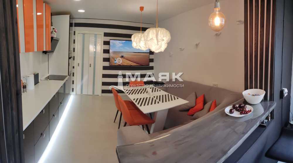 3-к. квартира 58 кв.м, 1/5