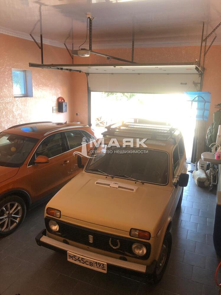 Дом 206 кв.м на участке 17 сот