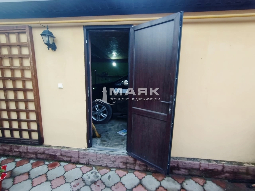 Дом 150 кв.м на участке 8 сот