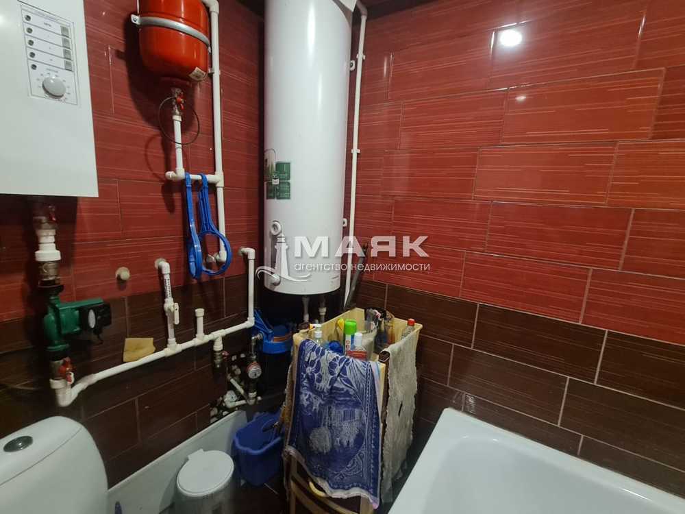 2-к. квартира 46 кв.м, цоколь/5