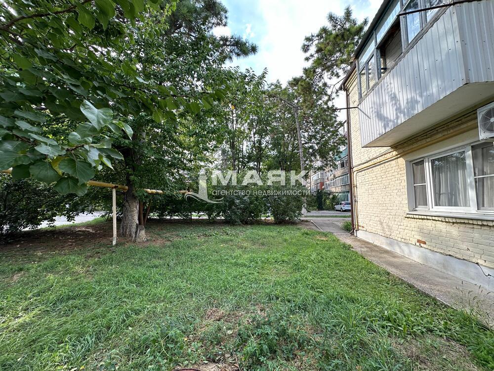 3-к. квартира 43.7 кв.м, 2/2