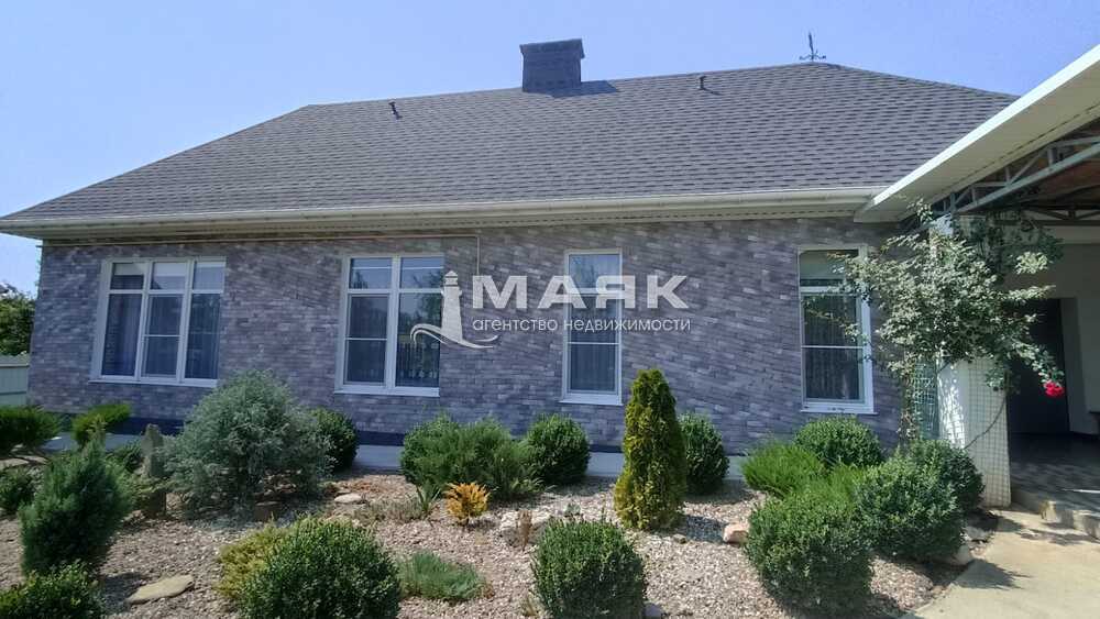 Дом 248 кв.м на участке 22 сот