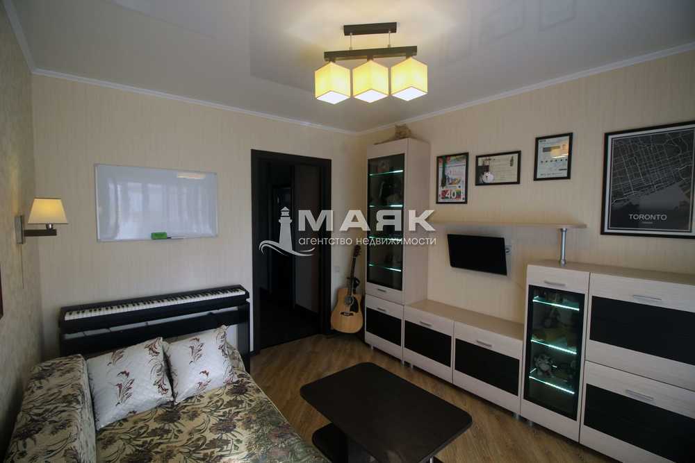 3-к. квартира 80 кв.м, 4/9