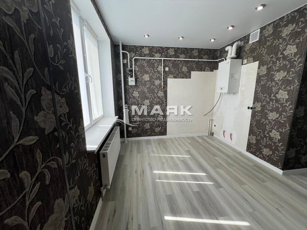 1-к. квартира 39 кв.м, 8/11