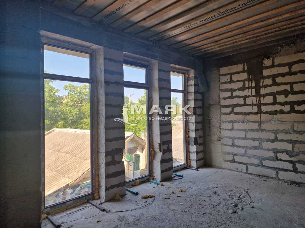 Дом 150 кв.м на участке 3 сот