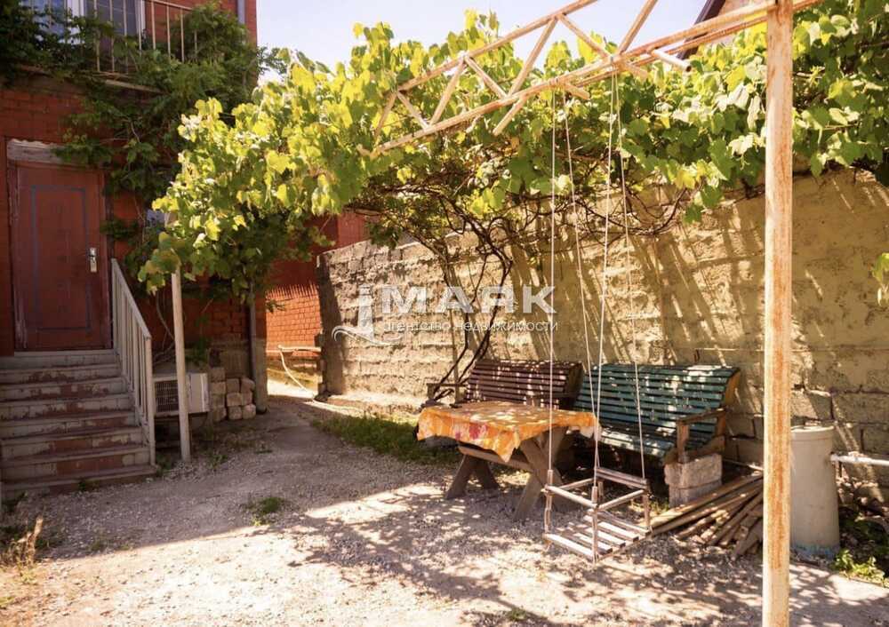 Дом 120 кв.м на участке 10 сот