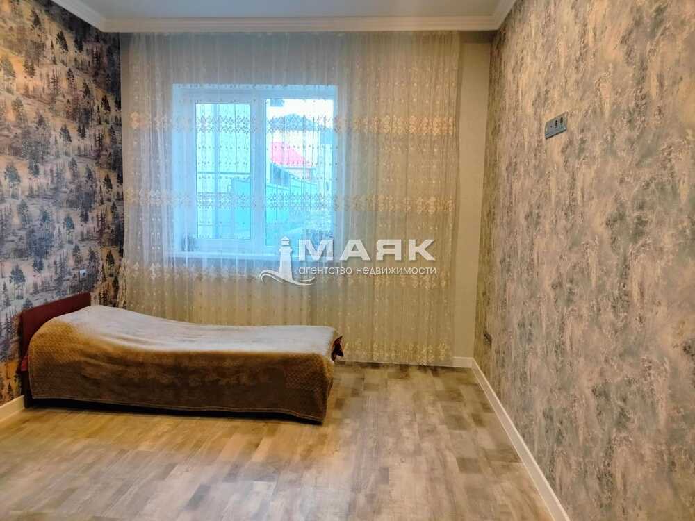 Дом 88.1 кв.м на участке 4.4 сот