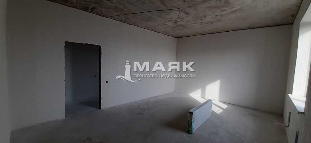 Дом 485.4 кв.м на участке 9.5 сот