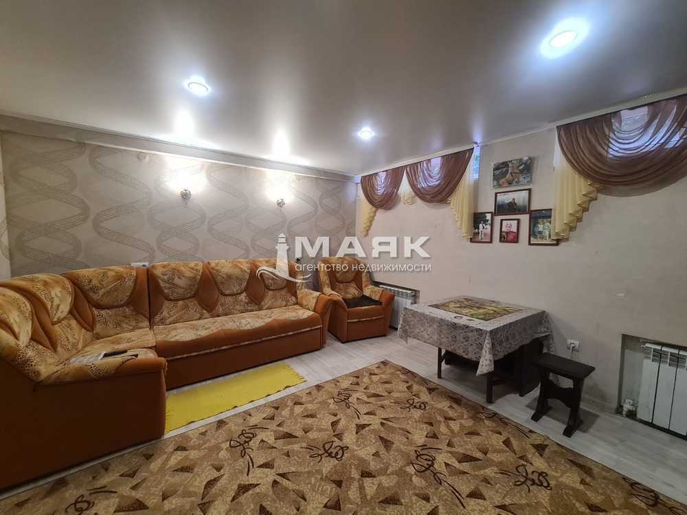 2-к. квартира 46 кв.м, цоколь/5