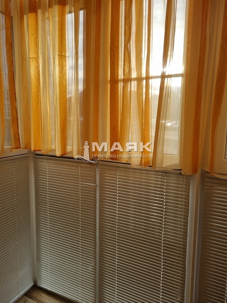 1-к. квартира 35 кв.м, 1/8